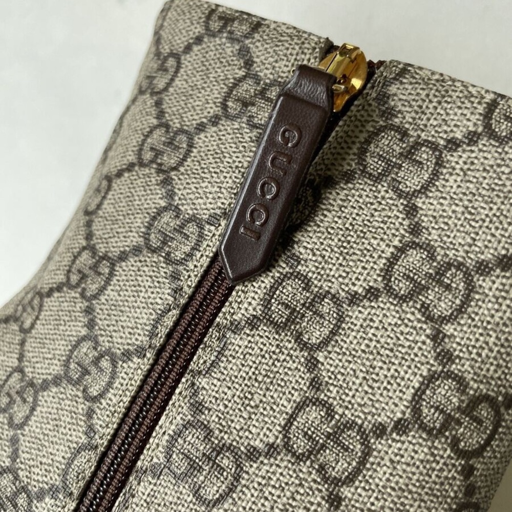 Gucci Cream and Brown Ankle Boots with Gold Buckle - Picture 9 of 10